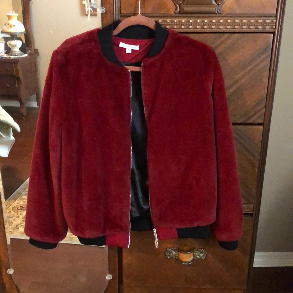Faux Fur Red  Jacket ❤️🌹